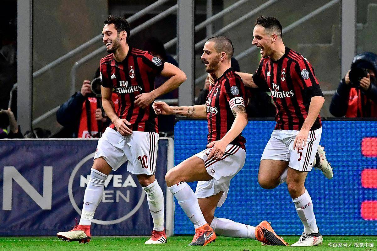 意媒：那不勒斯仍未能敲定胡安卢，狼队与森林已加入竞争（意媒：那不勒斯迟未敲定胡安卢，狼队与诺丁汉森林加入争夺）