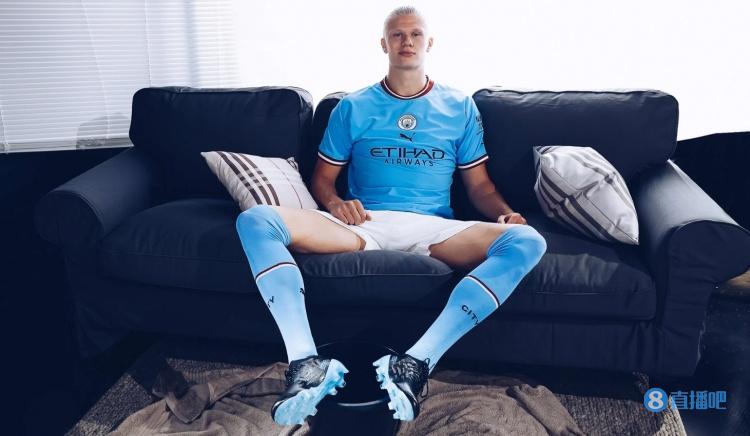 图片报：多特一直密切关注桑乔，正权衡冬窗转会是否合理（图片报：多特持续关注桑乔，评估冬窗引进是否合适）