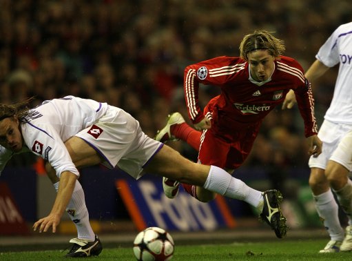 要放弃萨林杰了？广东内线护框成最大隐患，杜锋有望签下第五外援（广东内线护框成软肋，萨林杰恐遭放弃？杜锋或补强第五外援）