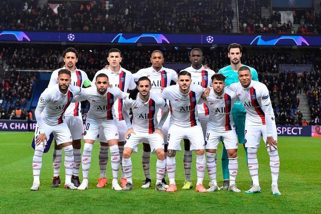 海纳：过去的几个赛季里，我们遇到这样的情况就放弃了（海纳：前几个赛季我们一遇到这种情况就会放弃）