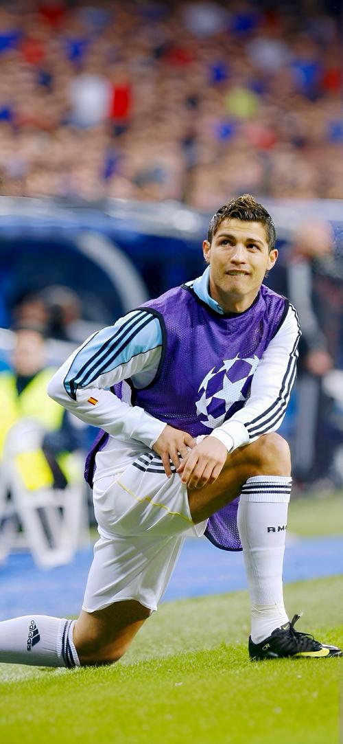 奥尔莫：皇马？我们靠自己，和自己竞争（奥尔莫谈皇马：我们专注自我，只与自己较量）